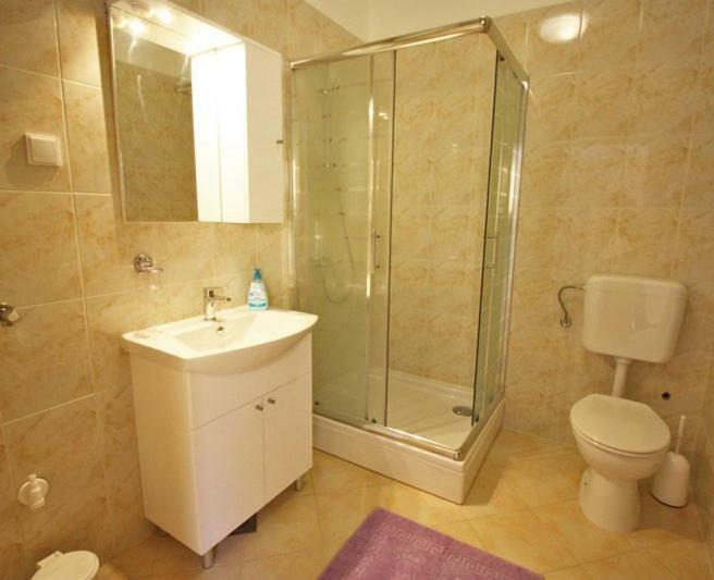 Apartman Simona Lägenhet Fažana Exteriör bild